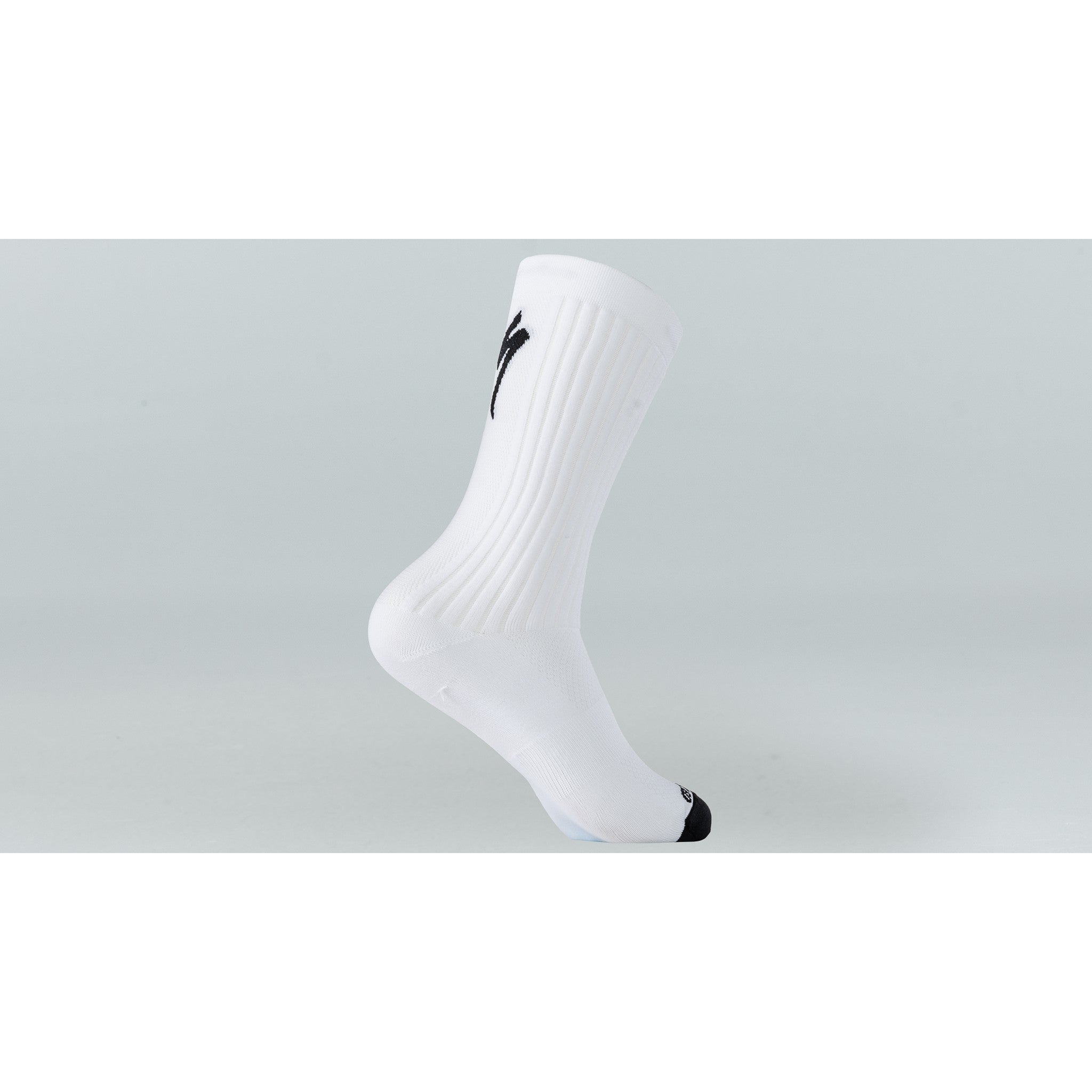 Hydrogen Aero Tall Road Socks