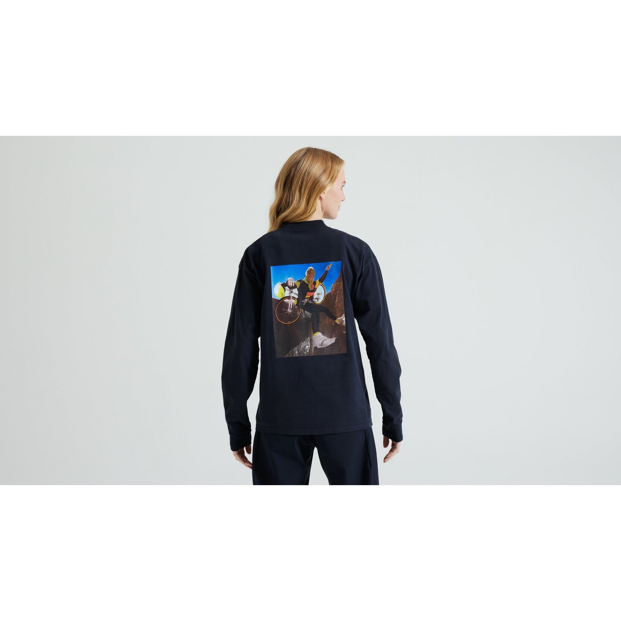 Graphic Long Sleeve Relaxed T-Shirt