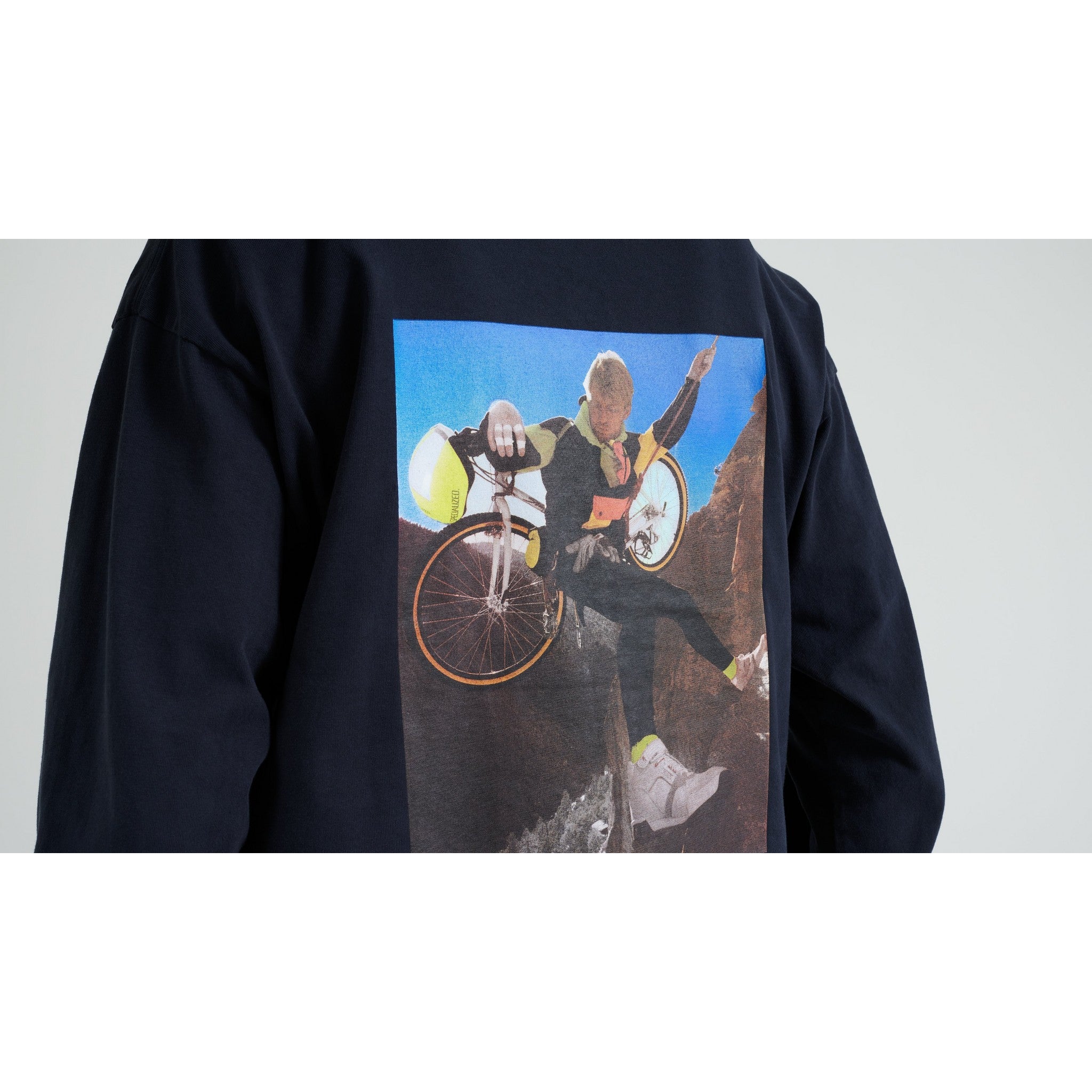 Graphic Long Sleeve Relaxed T-Shirt