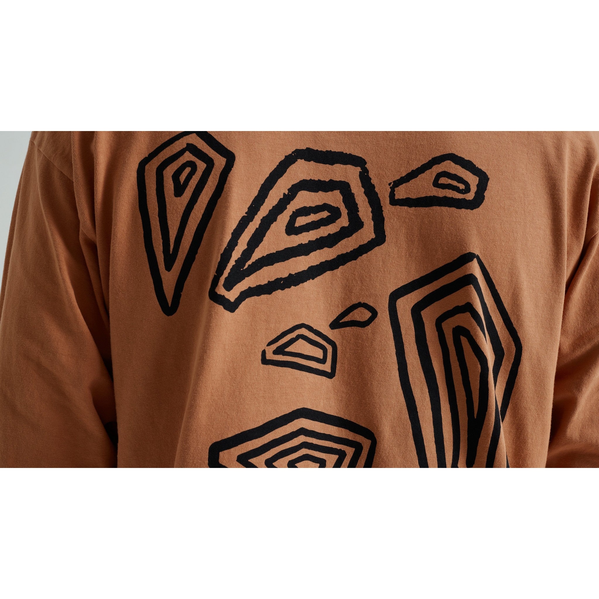 Graphic Long Sleeve Relaxed T-Shirt